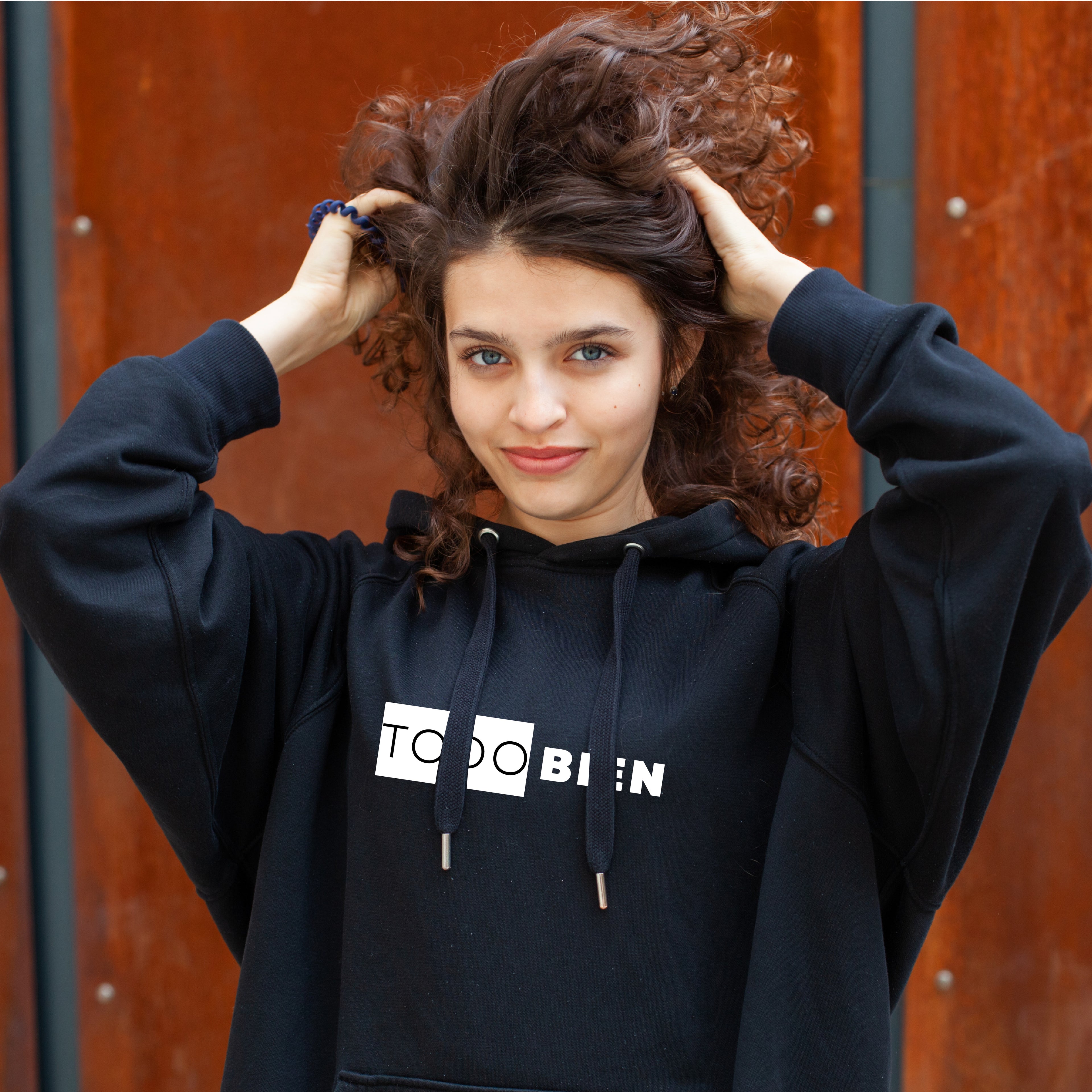 Hoodie  "Todo bien"